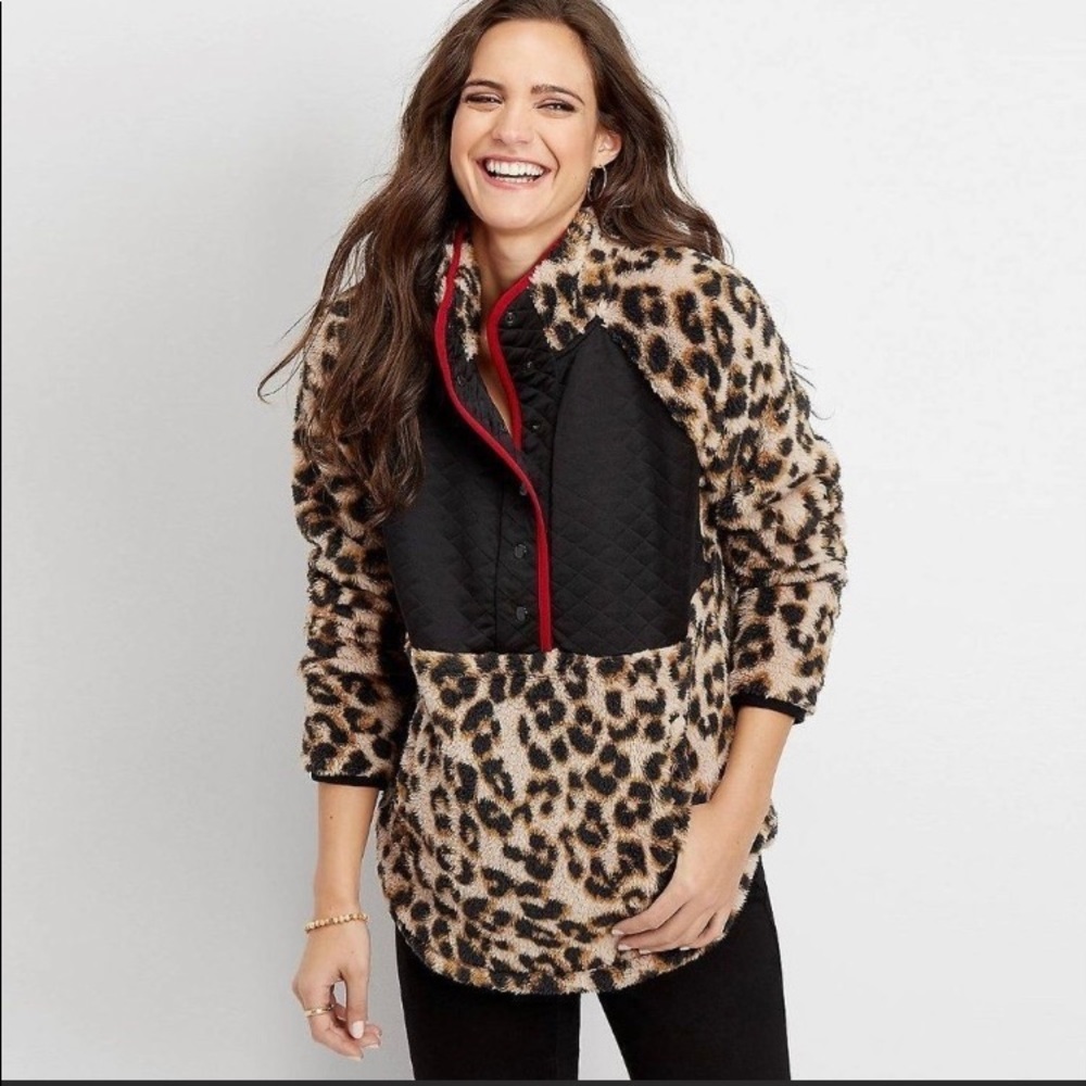 NWOT Maurices Sherpa pullover 
Quilted Faux Fur Plus size 1X 
100% polyester - Picture 4 of 10